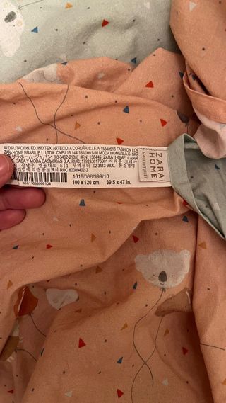 Edredón, funda y bajera para cuna deZara Home Kids