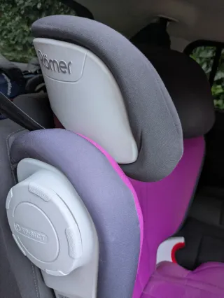 Silla coche RÖMER niño púrpura