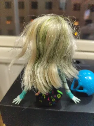 Muñeca Monster High Frankie Stein Patines