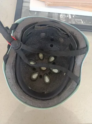 Casco bici infantil con gafas