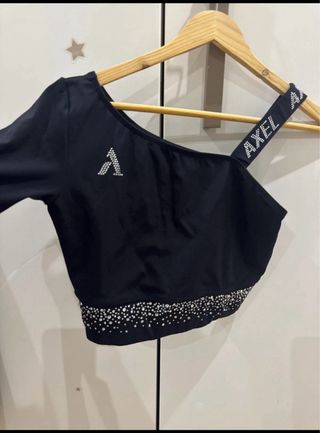 Top asimétrico negro Axel Talla M