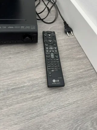 Home Cinema 5.1 LG Negro