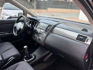 Nissan Tiida 2009