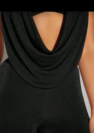 Conjunto Top Halter y Leggings Negro