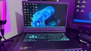 Portátil MSI Poco Uso