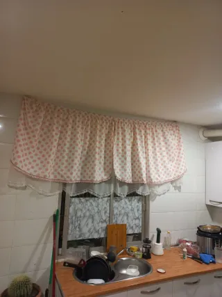 Cortina de cocina artesanal con encaje 2m x 1m