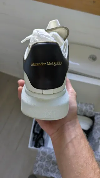 Sneakers Alexander McQueen Bianche ORIGINALI