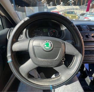 Skoda Fabia 2011 | 1.2v | Etiqueta C |