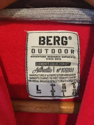 Sudadera Berg Roja con Estampado