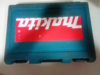 Taladro Makita HP2071