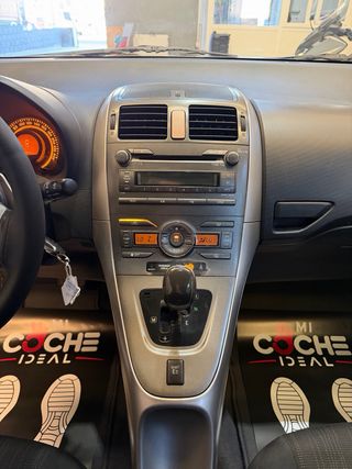 Toyota Auris Automatico