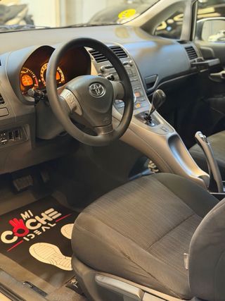 Toyota Auris Automatico