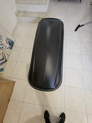 Arcón de coche Bermude 4100 + Barras