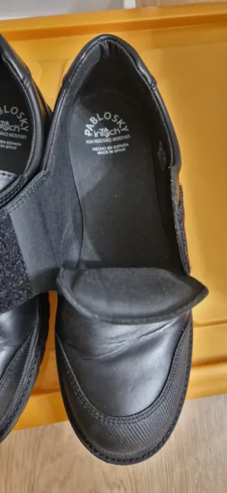 Scarpe Pablosky nere con velcro per bambini