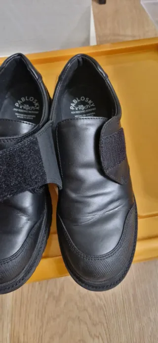 Scarpe Pablosky nere con velcro per bambini