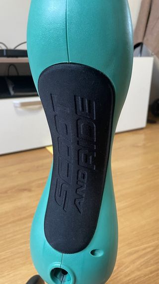 Patinete 2 en 1 Scoot and Ride Verde