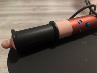 Dyson Airwrap. Poco Uso. Con cofre y accesorios.