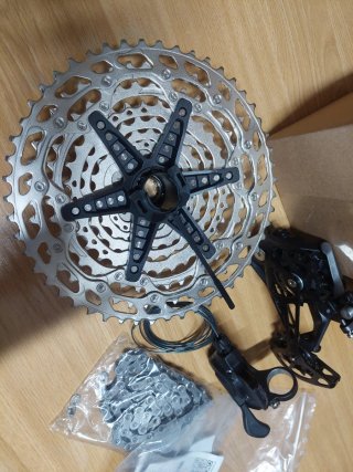 GRUPO DE TRANSMISIÓN BICI SHIMANO DEORE M6100 12V