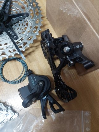 GRUPO DE TRANSMISIÓN BICI SHIMANO DEORE M6100 12V