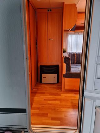 Caravana 7 plazas + Accesorios