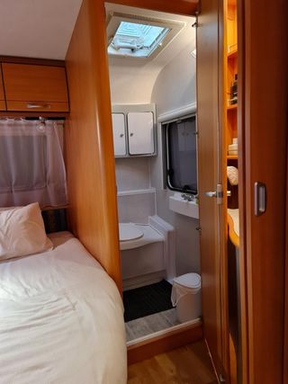 Caravana 7 plazas + Accesorios