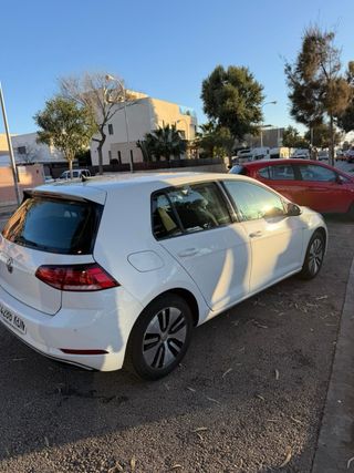Volkswagen E-Golf 2019