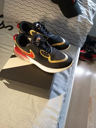 Nike Joyride Dual Run Scarpe Nere Oro