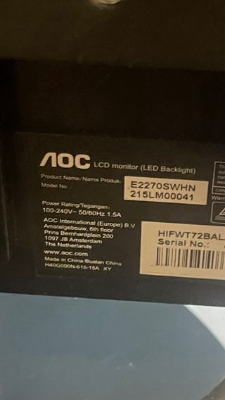 Ordenador de sobremesa EVAN negro  con monitor led