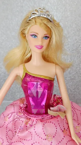Barbie Escuela de Princesas