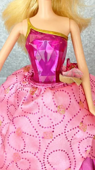 Barbie Escuela de Princesas