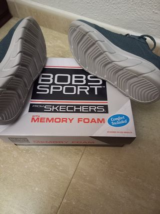 Zapatillas Skechers Memory Foam Impermeables