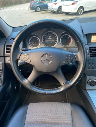 Mercedes-Benz Clase C200