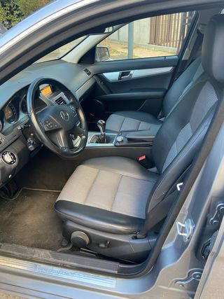 Mercedes-Benz Clase C200