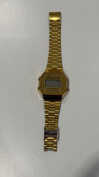 Reloj Casio Vintage Dorado Retro