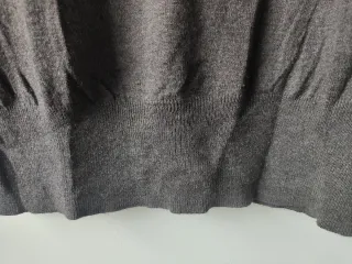 Jersey fino de punto con cuello alto