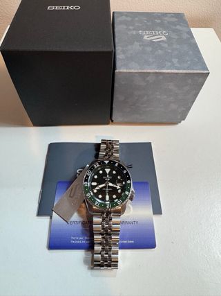 Seiko 5 Sports GMT Negro/Verde nuevo a estrenar
