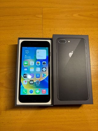iPhone 8 Plus 64GB Space Gray 78% Batería