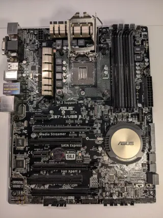 Placa Base Z97, CPU i7, 16GB RAM y Líquida AIO