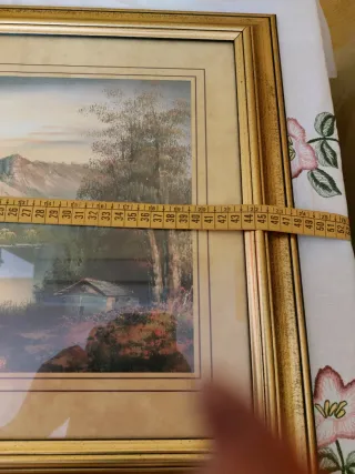 Quadro con cornice dorata