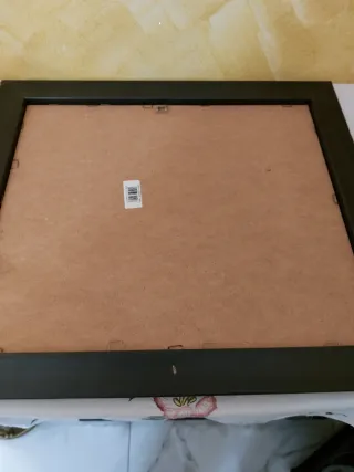 Quadro con cornice dorata