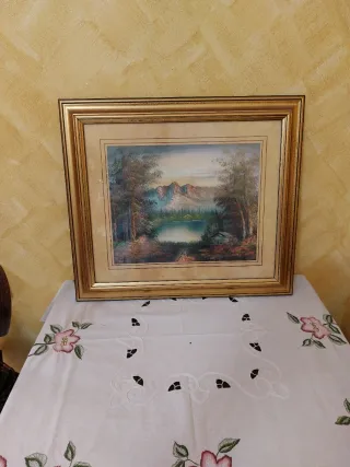 Quadro con cornice dorata