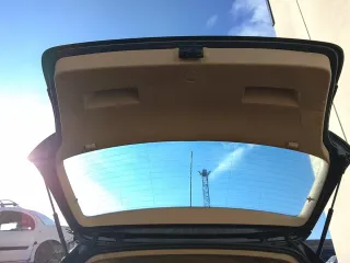 Portón Trasero Golf V