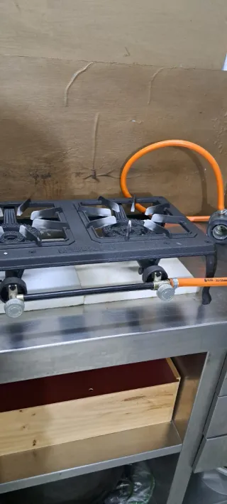 Cocina de hierro fundido 2 fuegos