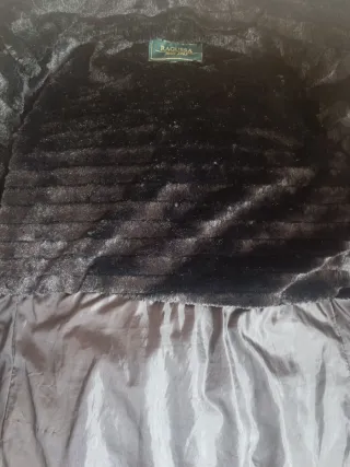 Chaqueta acolchada Ragussa azul marino con pelo