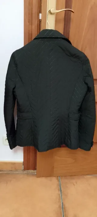 Chaqueta ligera negra