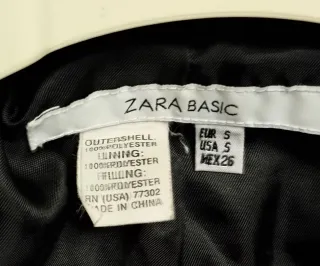 Chaqueta ligera negra