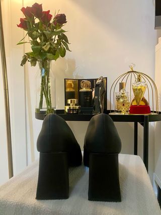 Zapatos tacón grueso negros talla 38