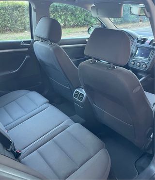 Volkswagen Golf 2004