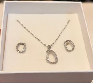 Conjunto Colgante y Pendientes: plata y circonita