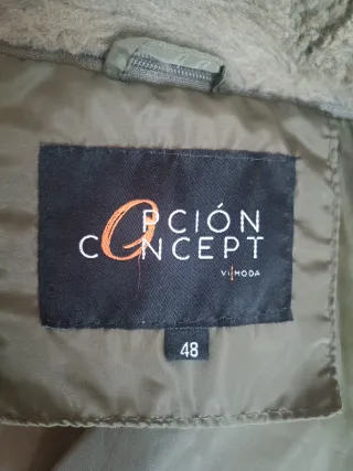 Abrigo acolchado Opción Concept verde talla 48